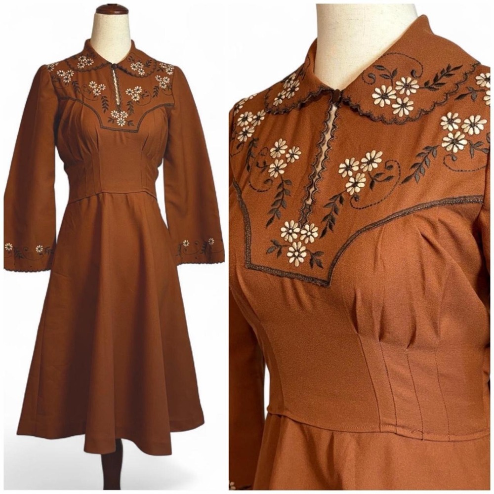 Vintage 70 Embroidered Peter Pan Collar Dress